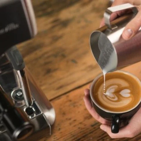 Filter coffee machine or Espresso machine? Find your perfect brew